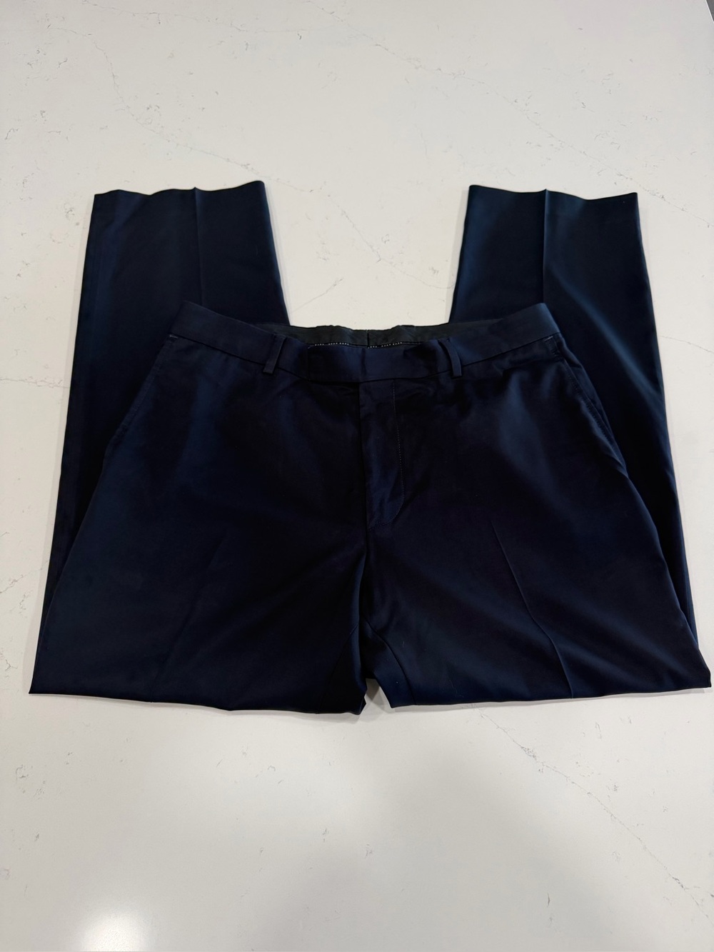 Hugo Boss Men’s Navy Dress Pants